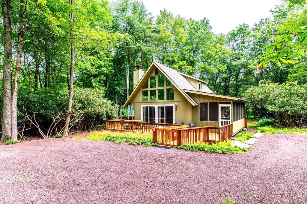Holiday home Cozy At Naomi Pocono Pines